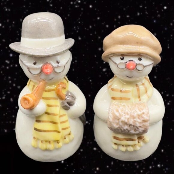 Royal Copenhagen Porcelain Grandpa & Grandma Miniature Figurines 2.5”T 1”W - Picture 1 of 8